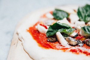 MidiCi Neapolitan Pizza a franchise opportunity from Franchise Genius